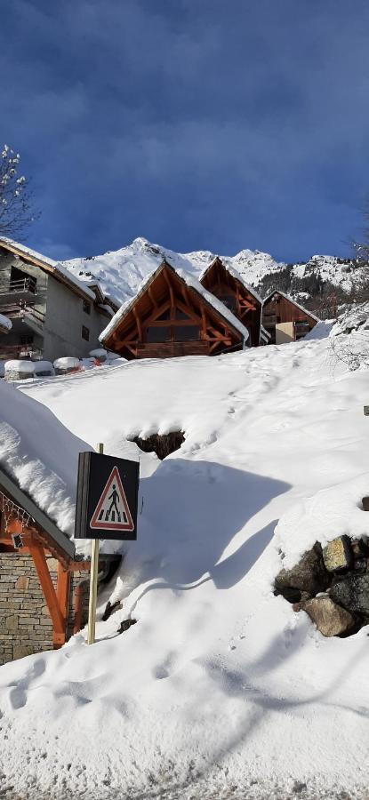 L'Aigle Royal Apartment Vaujany Bagian luar foto