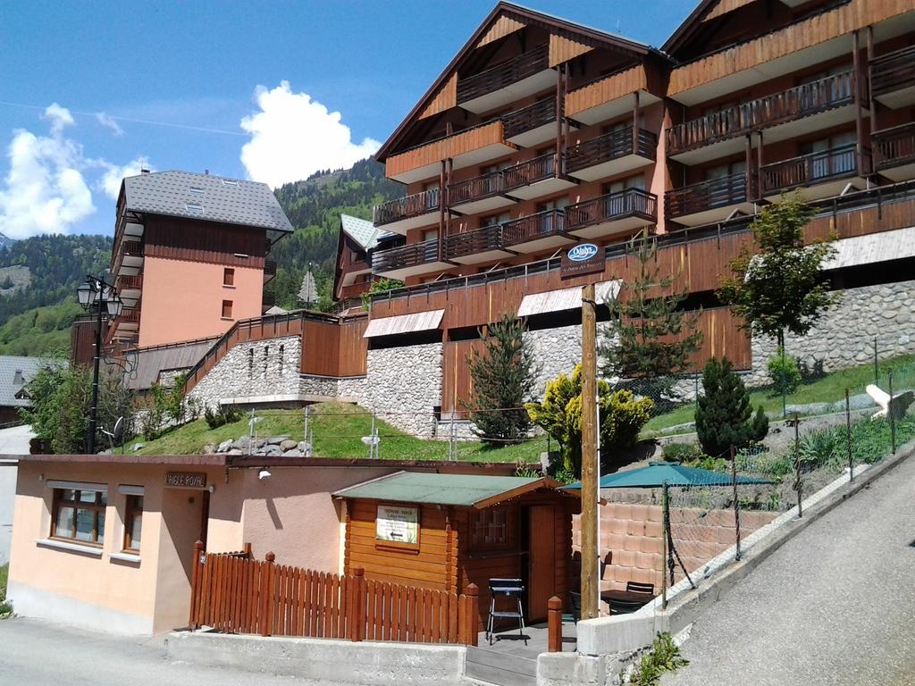 L'Aigle Royal Apartment Vaujany Bagian luar foto